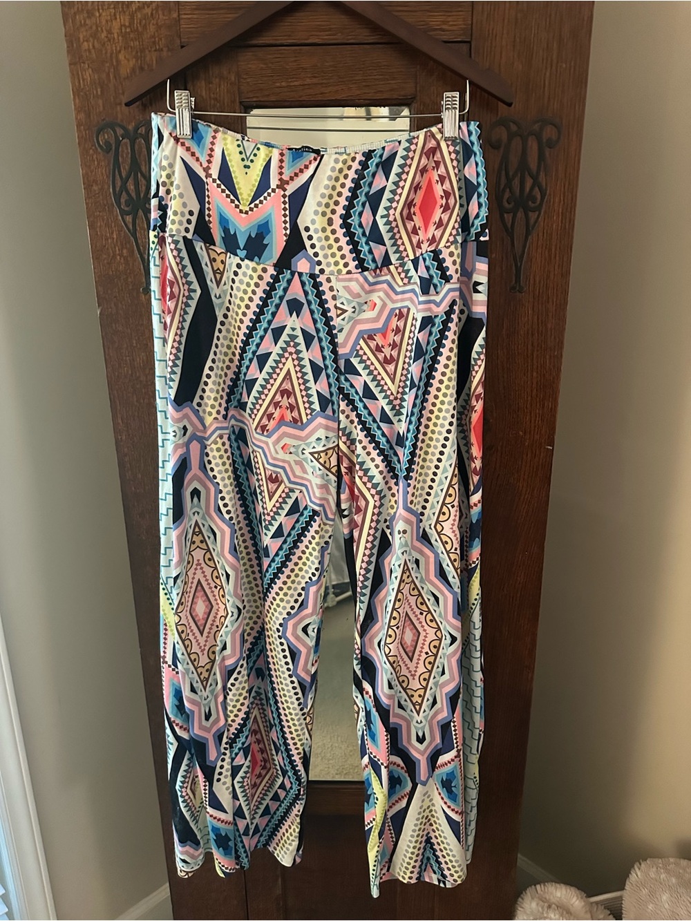 Arolina Polka Dot & Geometric Print Boho Pants Tummy Control Size L